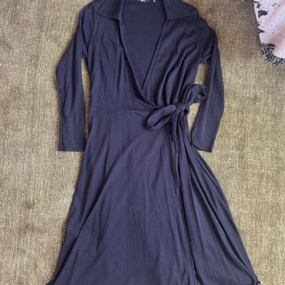 Uniqlo Women's Black and Navy Dress